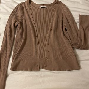 Abecrombie & Fitch cardigan